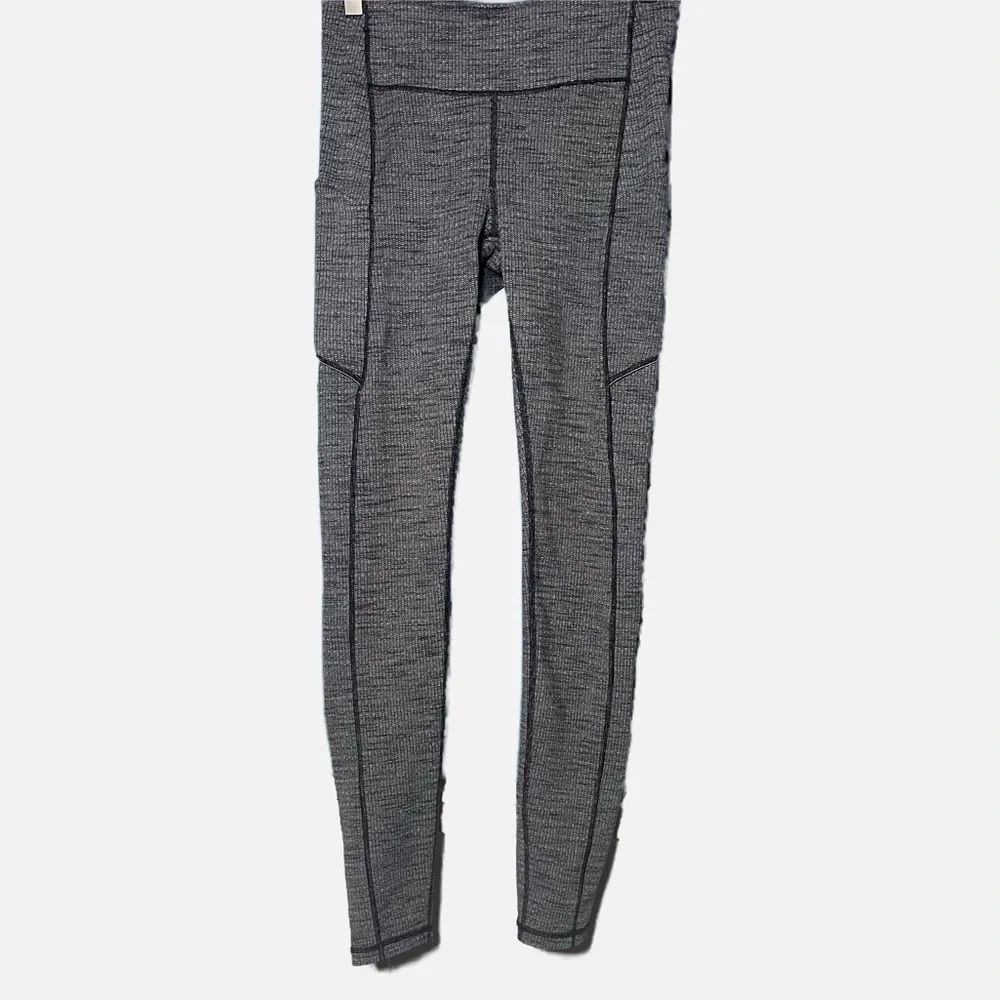 Lululemon Speed Up Tight Full-On Luxtreme Luon Variegated Knit Black Size 6